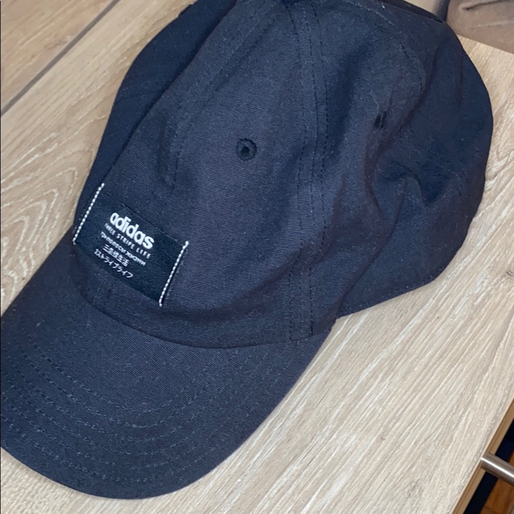 ADIDAS HAT - Picture 2 of 4